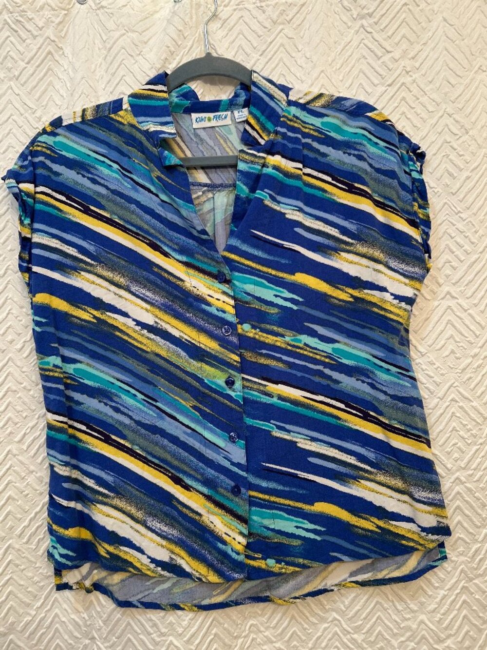 Kiwi Fresh Sleeveless Womens Blue Yellow Wavy Stripes Top Shirt Blouse Size PL